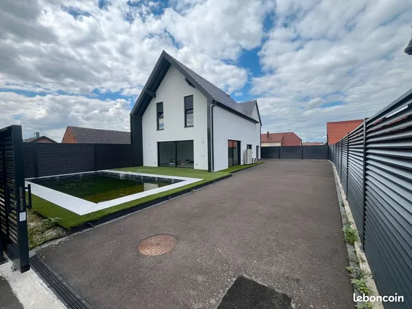 Maison neuve de 160 m² avec piscine secteur Brumath / Mommenheim frais de notaire réduits