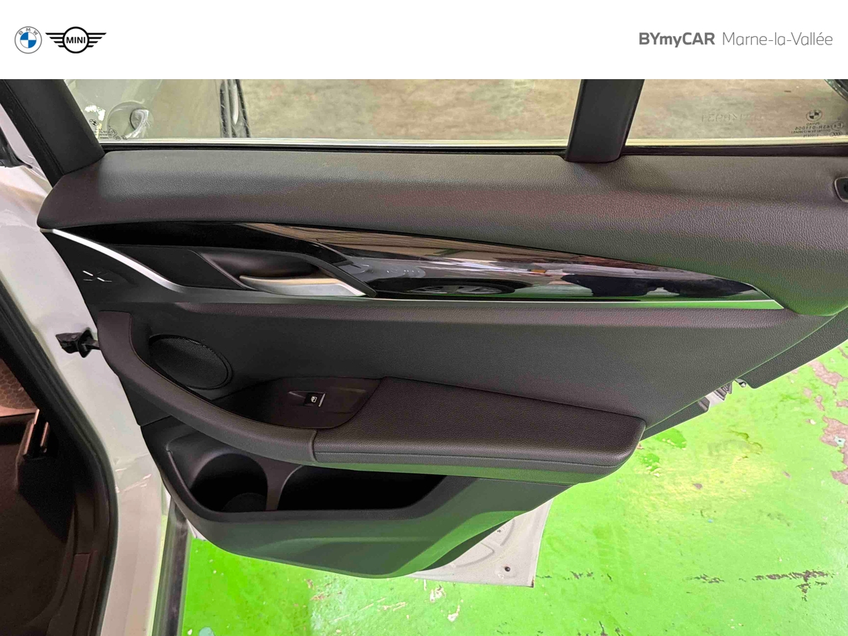 BMW X3 sDrive 18d 150ch BVA8 — photo 33