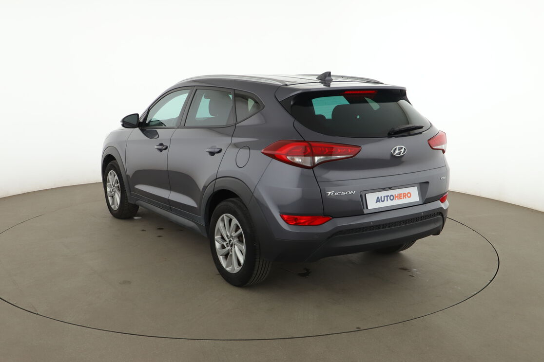 Hyundai Tucson 1.7 CRDi Intuitive — photo 3