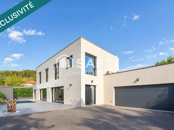 Maison d'architecte avec piscine - 188 m² - Le Grand-Lemps