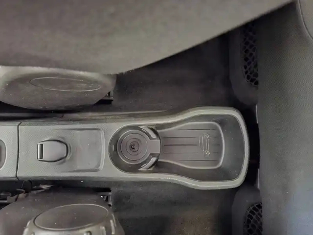 Renault Twingo iii sce 75 - 20 — photo 40