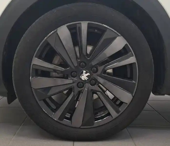 Peugeot 3008 puretech 130ch s&amp;s eat8 — photo 18
