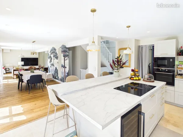 Maison 6 pièces 164 m²