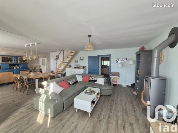 Maison familiale 7 pièces 163 m²