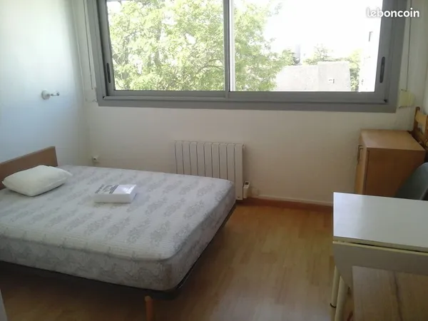 Loue studio meuble