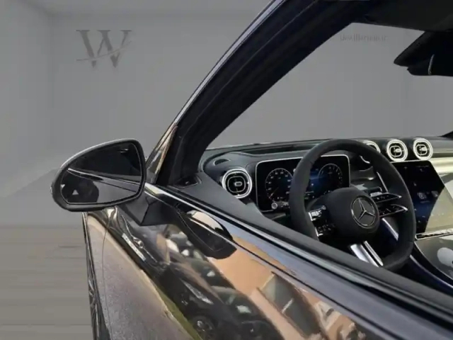Mercedes Glc 300 de hybrid eq 4matic am — photo 12