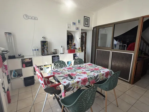 Immeuble 6 pièces 222 m²
