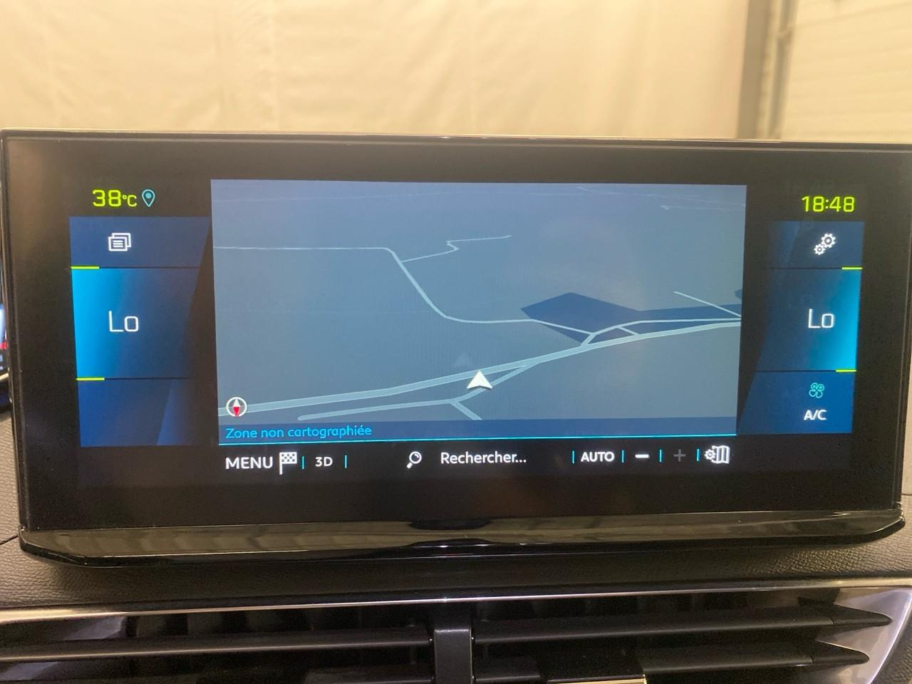Peugeot 3008 hybrid 225 e-eat8 allure pack — photo 11
