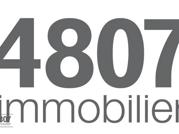 Stationnement Location Cluses   75€