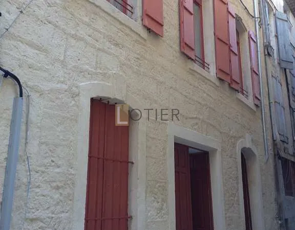 A VENDRE BEZIERS QUARTIER CATHEDRALE (34) IMMEUBLE A FORT