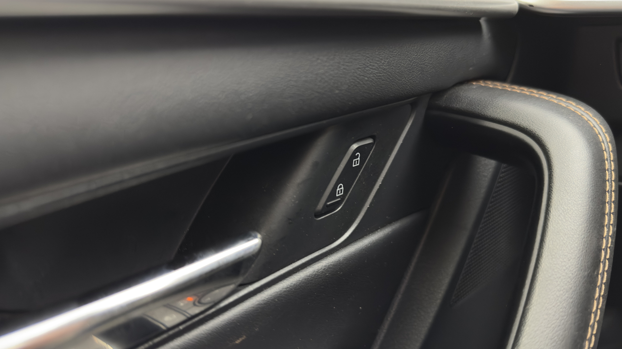 Mazda CX-60 2.5L e-SKYACTIV PHEV 327 ch 4x4 BVA8 — photo 17