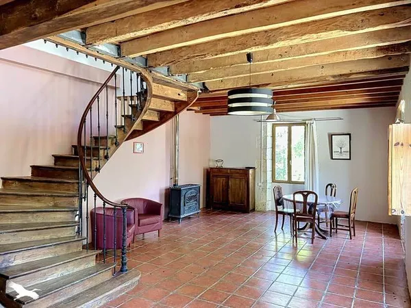 Maison 7 pièces 190 m²