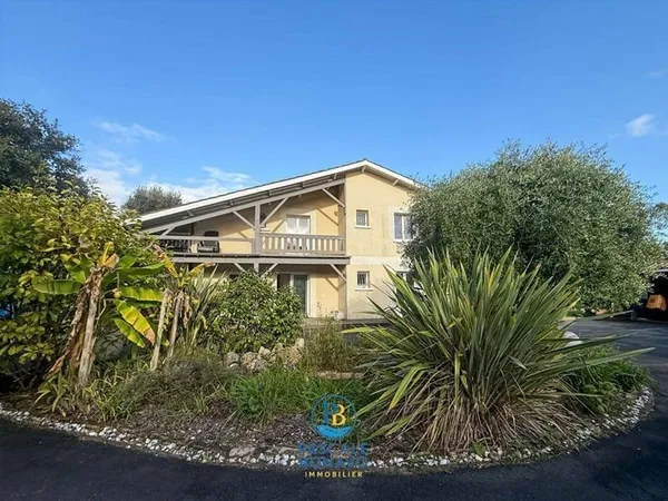 Maison 5 pièces 140 m²