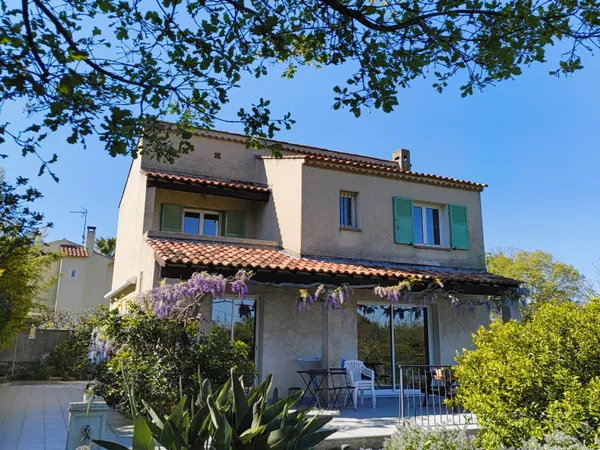 Vends maison calme