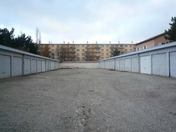 Stationnement Location Villeurbanne 58€