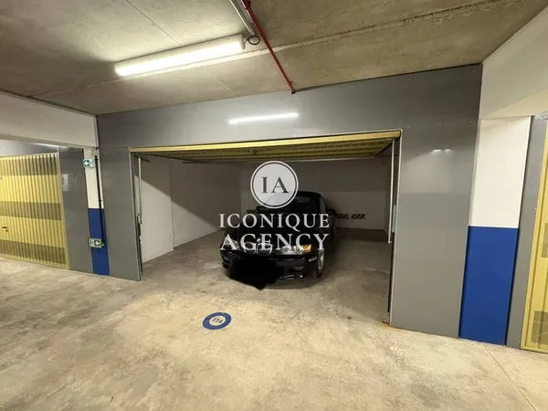 Parking 24 m²