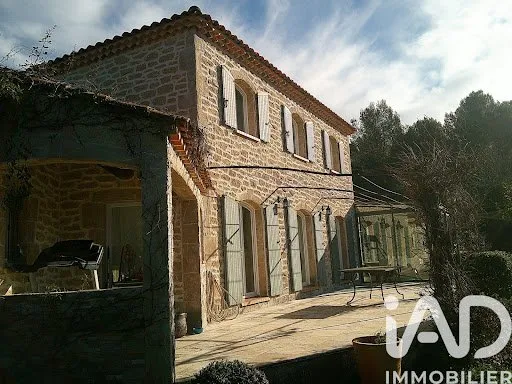 Maison 7 pièces 185 m²
