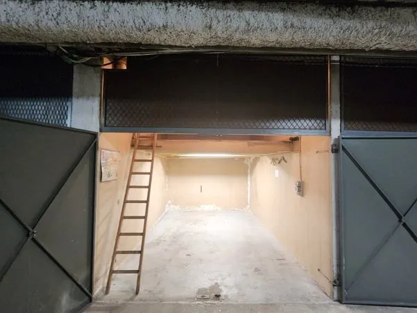 Box / Parking à louer
