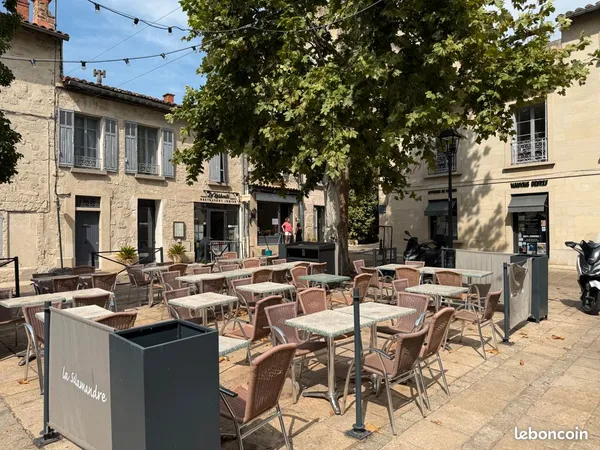 Fonds de commerce restaurant - centre historique Villeneuve-les-avignon