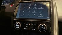 Jaguar E-Pace P300e PHEV 309ch R-Dynamic SE — photo 26
