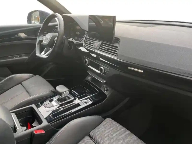Audi Q5 sportback 55 tfsie 367 s tronic 7 quattro — photo 9