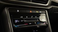 Volkswagen T-Roc 1.5 TSI EVO 150ch Style — photo 26