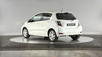 Toyota Yaris HSD 100h Style 5p — photo 8