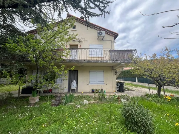 Ganges (34) Investissement + habitation Maison divisible