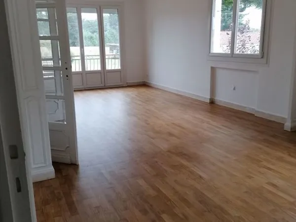Maison/appartement à Isle - T5
