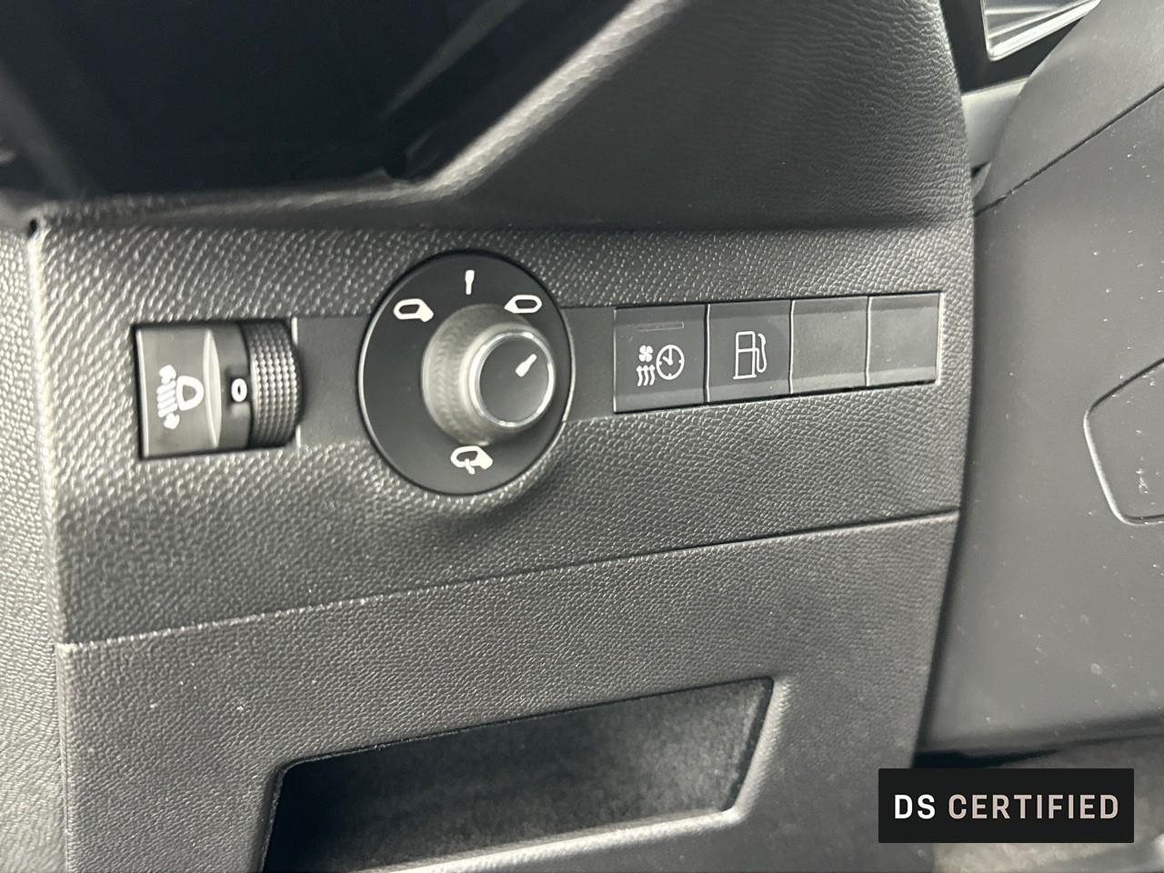 Ds Ds 7 crossback e-tense 4x4 300ch bastille — photo 18