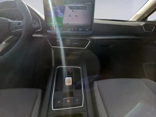 Seat Leon 1.5 etsi hybrid 115 dsg7 — photo 26