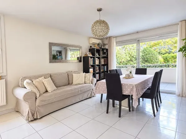 Appartement 4 pièces 81 m²
