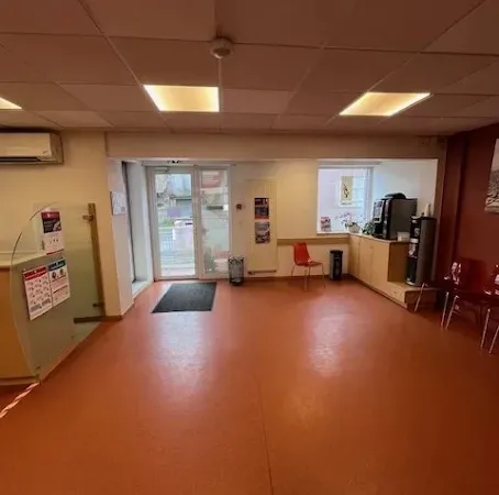Bureaux 17 pièces 477 m²