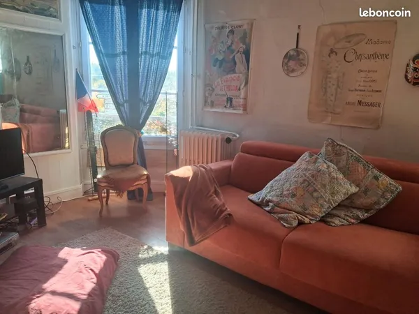 Location chambre 15m2 dans maison ancienne
