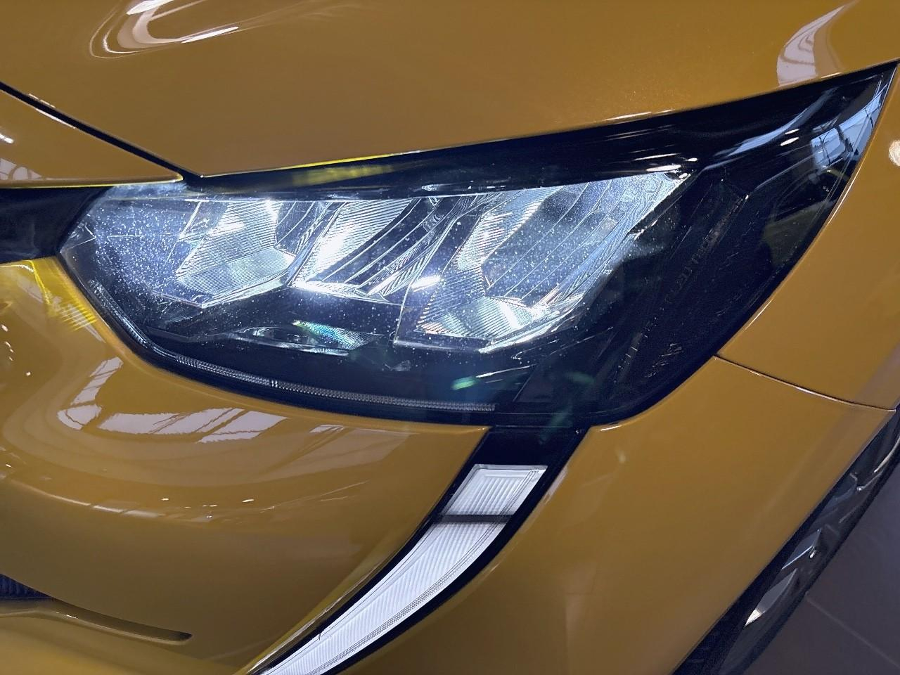 Peugeot 208 puretech 75 s&s bvm5 style — photo 16