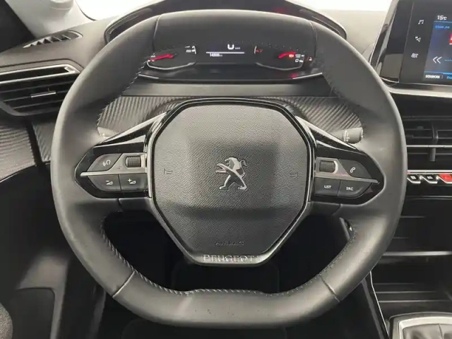 Peugeot 208 puretech 75 s&amp;s bvm5 — photo 26