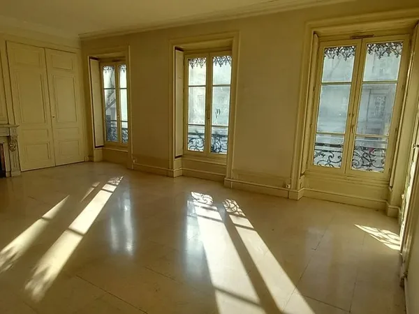 Appartement 2 pièces 80 m²