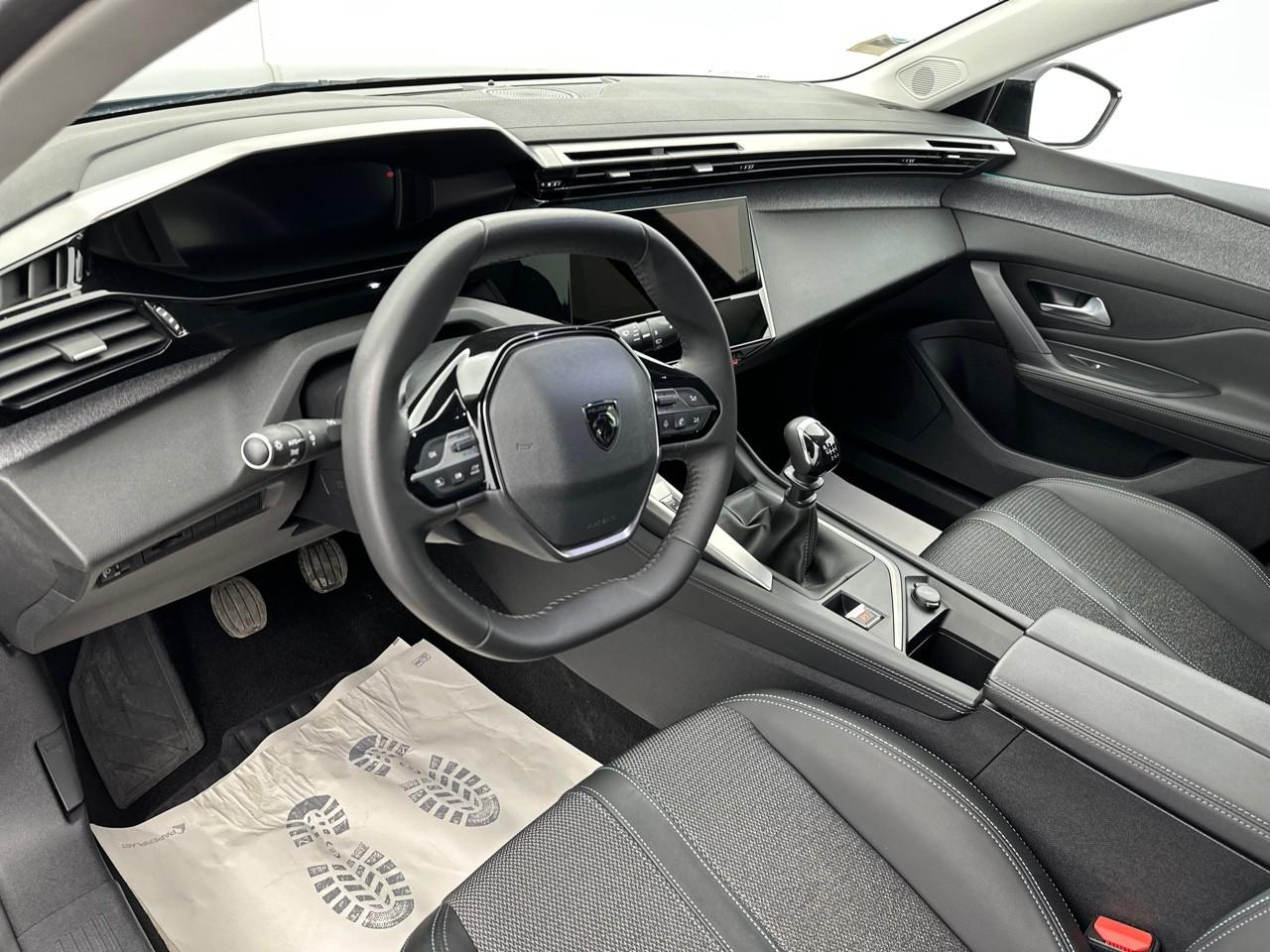 Peugeot 308 puretech 130ch s&s bvm6 allure — photo 8