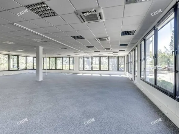 Bureaux 1290 m²