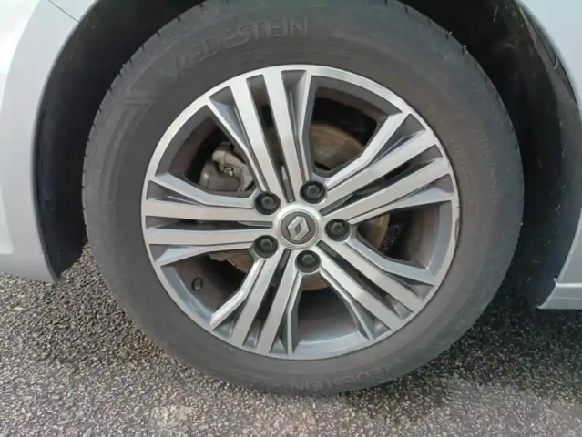 Renault Megane blue dci 115 edc evolution 5p — photo 19