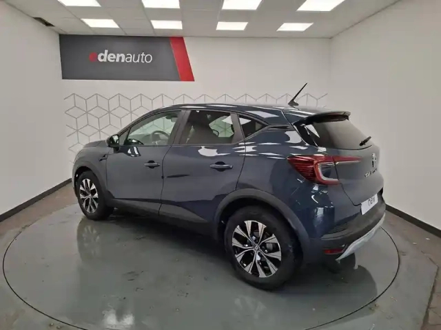 Renault Captur tce 100 gpl — photo 4