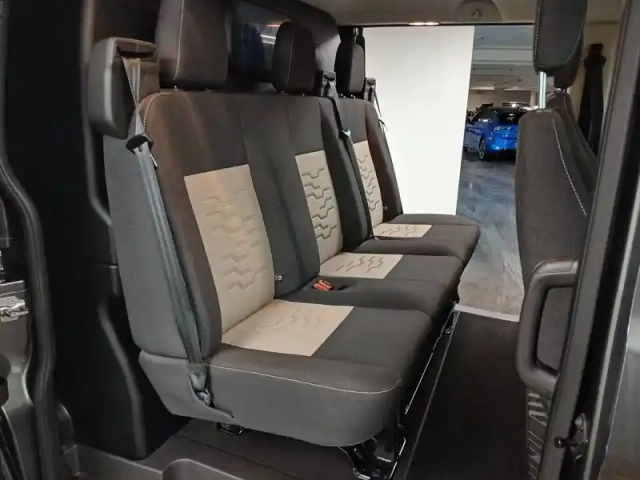 Ford Transit custom cabine approfondie 290 l1h1 2.0 tdci 170 — photo 11