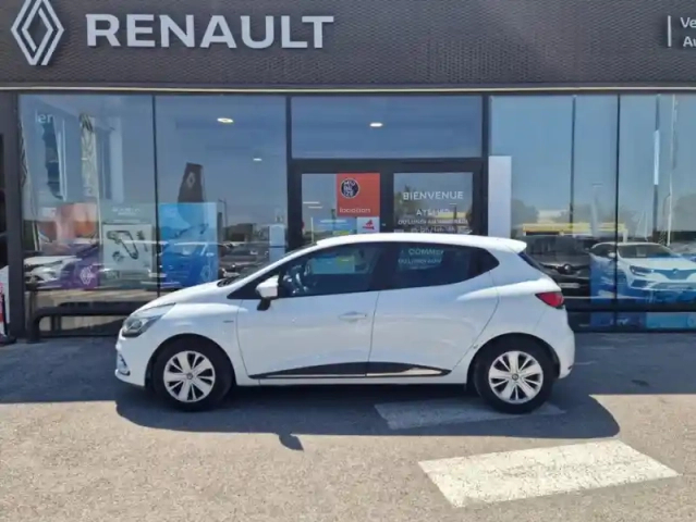 Renault Clio iv trend energy tce 90 — photo 15