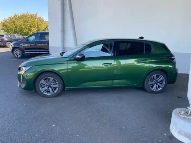 Peugeot 308 1.5 bluehdi 130ch s&amp;s allure eat8 — photo 24