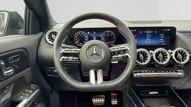 Mercedes Gla 200 d 8g-dct — photo 14