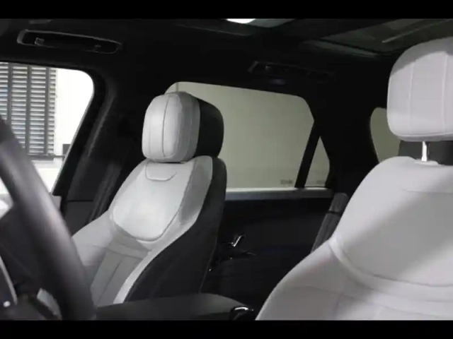 Land Rover Range Rover Sport 3.0 p440e 440ch phev dynamic se — photo 24