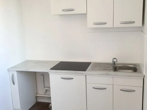 Appartement Location Les Moutiers-en-Retz 1p 28m² 430€