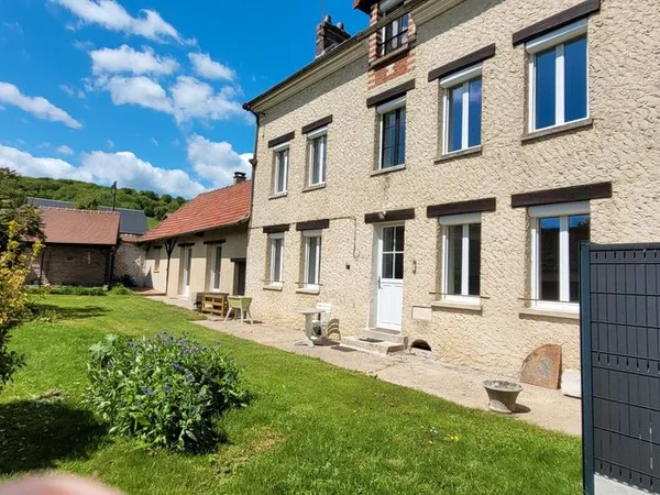 Location Maison de 6 pièces 154 m2