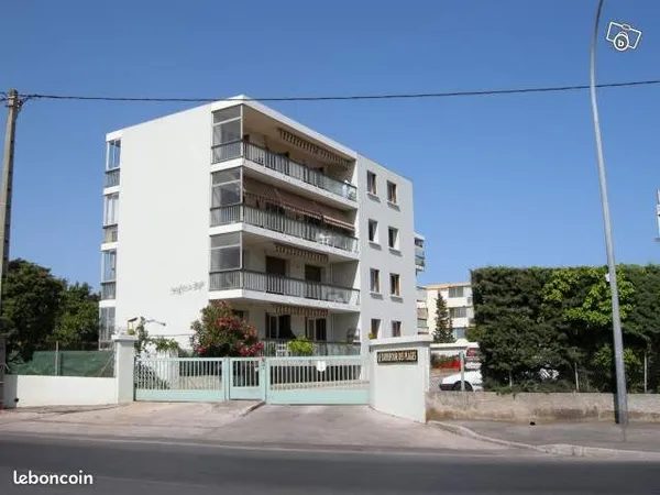 Garage à louer dans Résidence Sécurisée