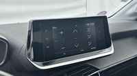 Peugeot 208 1.2 PureTech 100ch S&S Allure EAT8 — photo 13